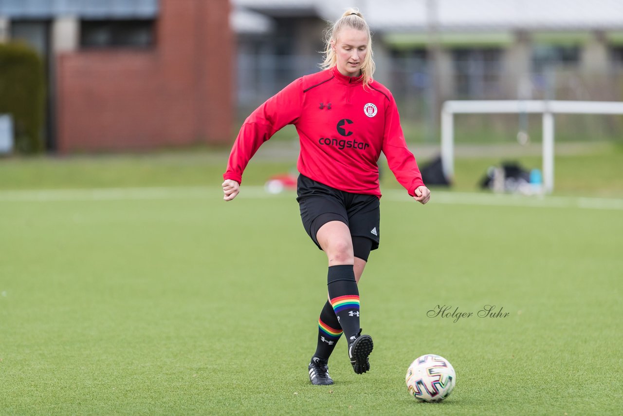 Bild 141 - Co-Trainerin der Frauen Nationalmannschaft Britta Carlson in Wahlstedt